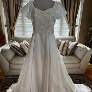 Wedding dress